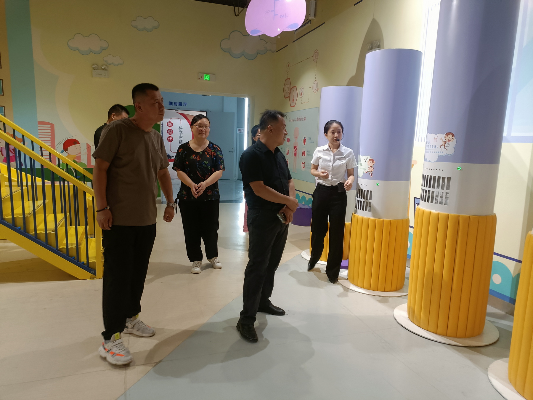 1724892874509023893.jpg 枝江市科技館考察交流12.jpg