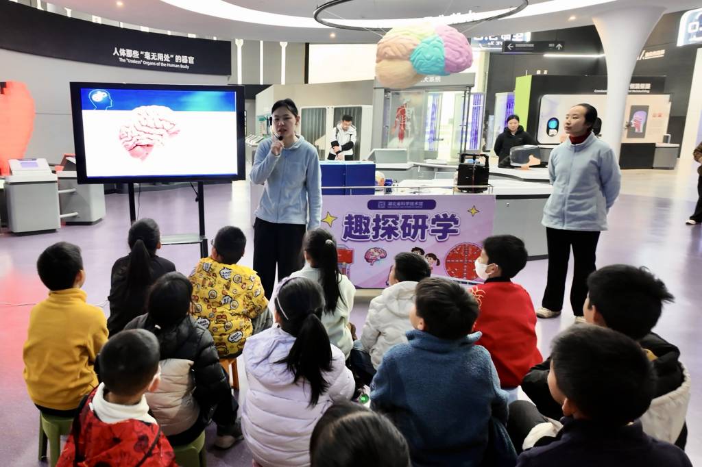 趣探研學活動_1024_682_70.jpg