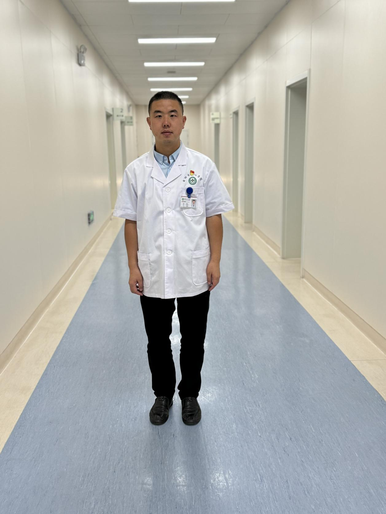 賈巖龍 襄陽市中心醫(yī)院.png
